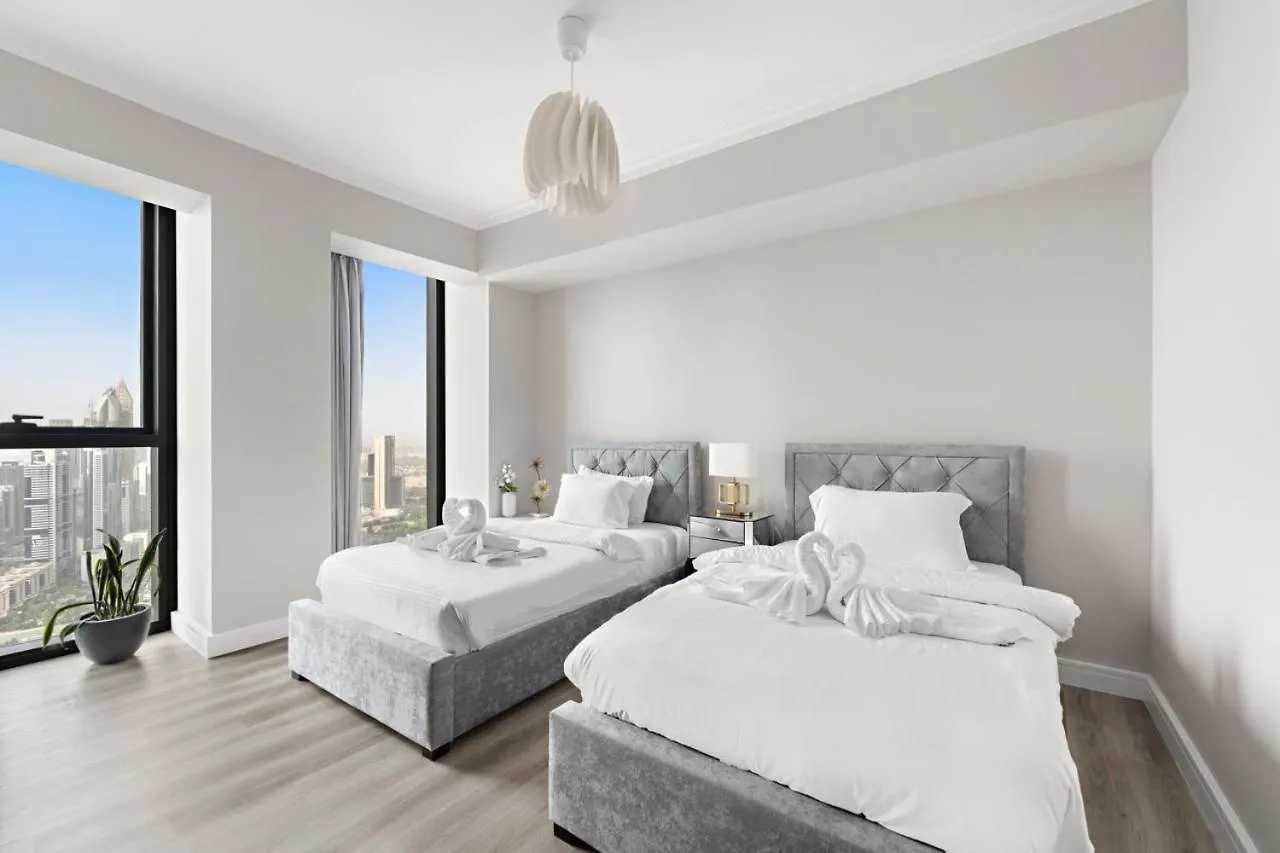 First Class 3Br With Full Burj Khalifa And Fountain View Dubai Apartment