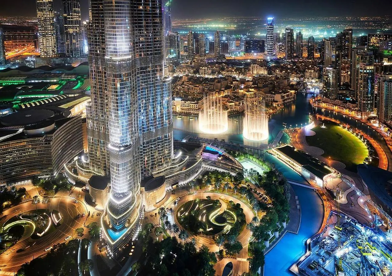 First Class 3Br With Full Burj Khalifa And Fountain View ドバイ